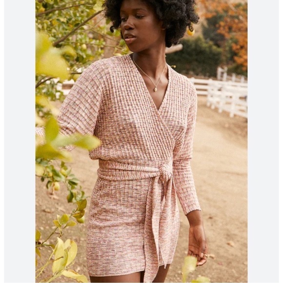 SAYLOR Dresses & Skirts - SAYLOR midge dress V neck ties at waist large in rainbow rib pink orange